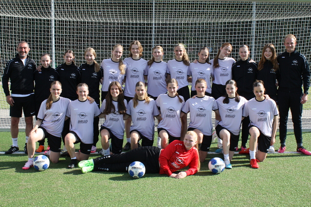 B-M&auml;dchen Gruppenbild