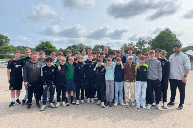 Gruppenbild unserer C-Jugend Fußballmannschaft