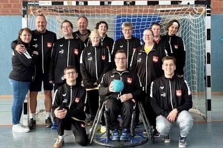 Gruppenfoto der Stormarnen Gruppenfoto der Handball-Inklusionsmannschaft "die Stormarnen"