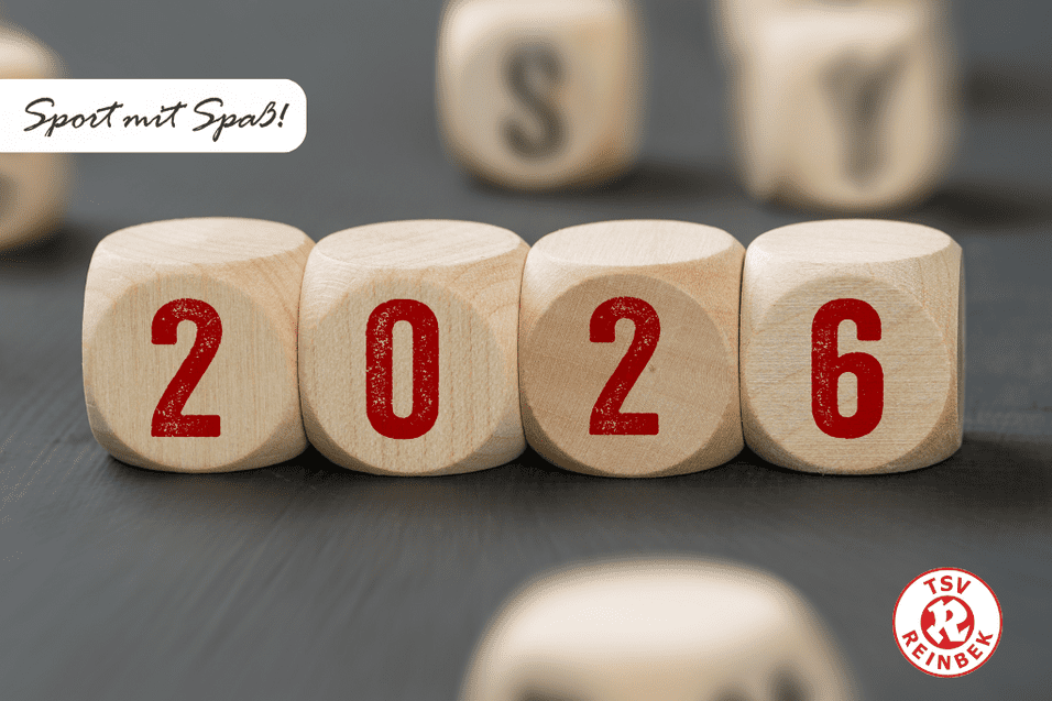 Ausblick auf 2026 Würfel, die zusammen 2026 ergeben.