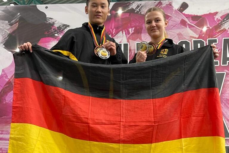 Krumpmann mit der Deutschland Flagge