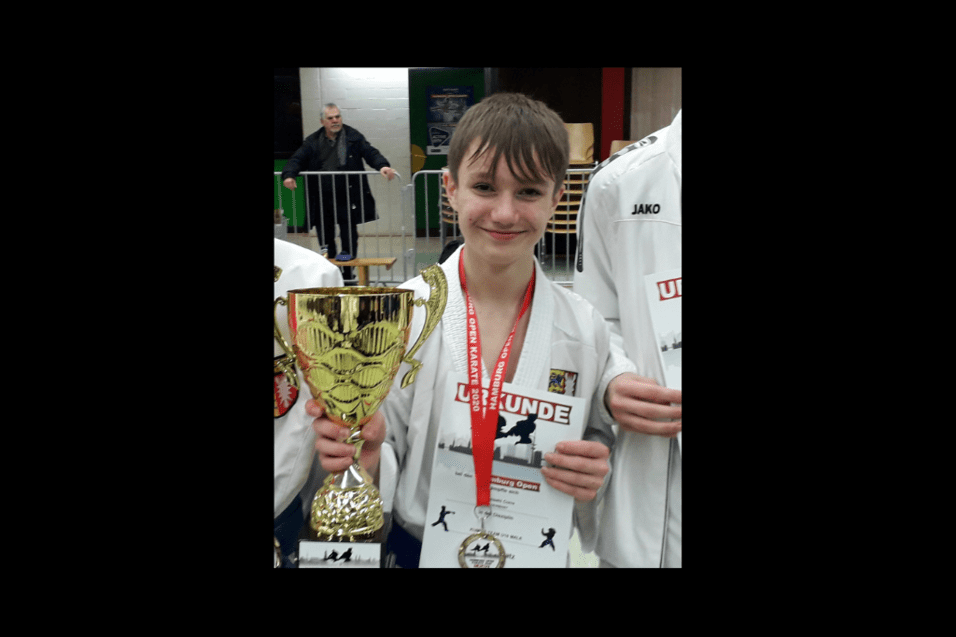 Nachruf Corre Ahnsehl Foto Corre Ahnsehl