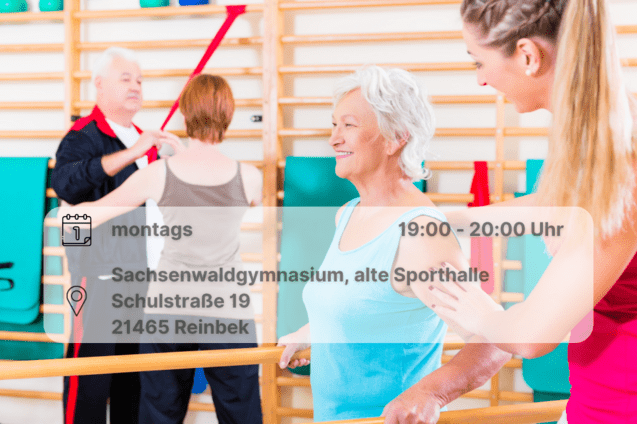 Seniorin st&uuml;tzt sich auf den Barren. Trainerin hilft ihr bei der &Uuml;bung. Inklusive Orts- und Datumsangabe