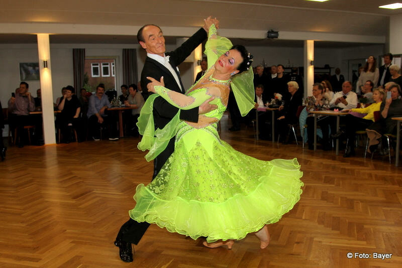 Tanzpaar Hagemeister tanzt bei den Landesmeisterschaften Senioren IV