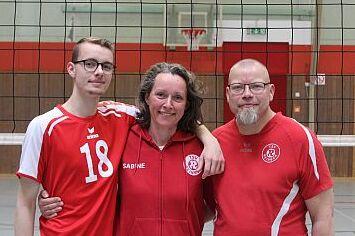 Familie Peters (v.l. Erik, Sabine, Silvio) Familie Peters (v.l. Erik, Sabine, Silvio)