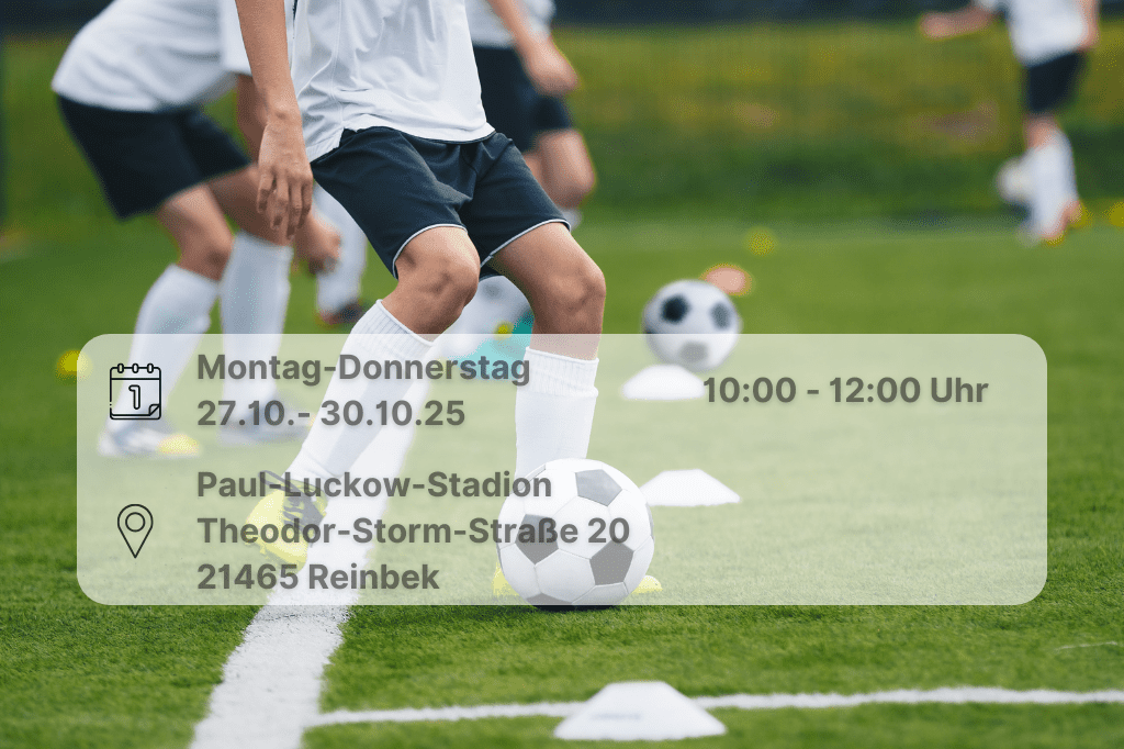 Fußballcamp "All about Football" Fußballer machen Passübung auf einem Rasenplatz. Die Übung beinhaltet Hütchen. Inklusive Orts- und Zeitangabe