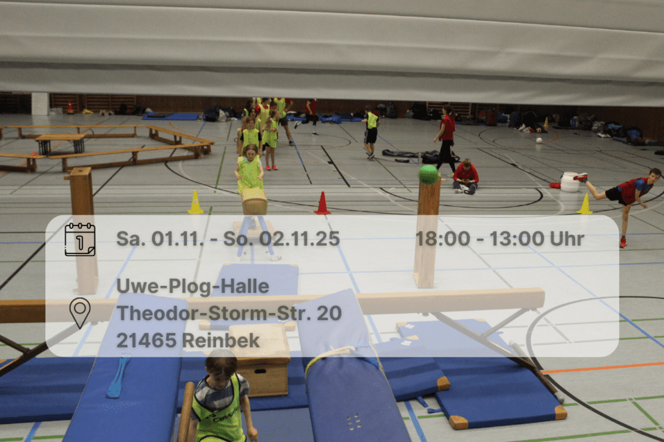 Halloween Magic Night Kindergruppe treibt Sport in der Uwe-Plog-Halle. Inklusive Orts- und Datumsangabe